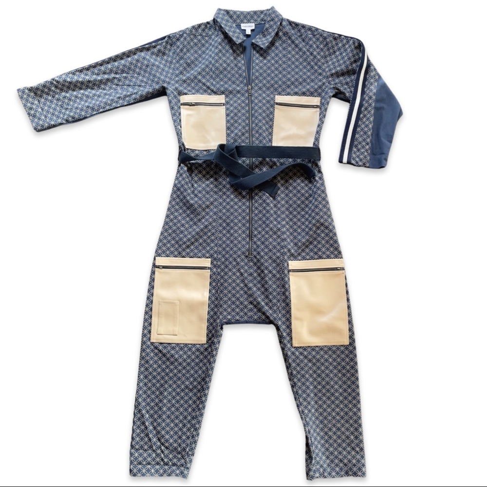 Unisex jumper Making the Cut Season 1, Ep. 7 Jonny Cota Studios Winning Piece